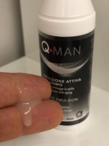 Q Derm Man - Crema Viso Uomo Anti Aging e Lenitiva photo review
